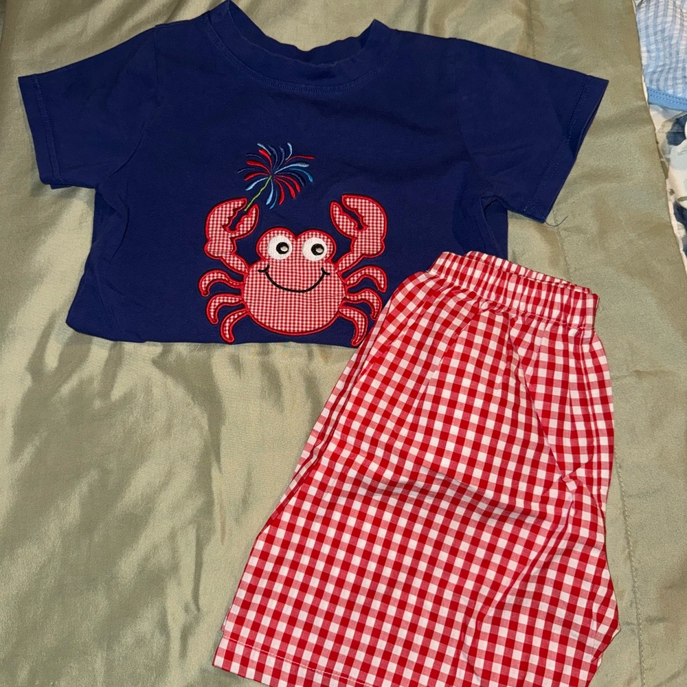 Blue Crab T-Shirt and Red Checkered Shorts Set